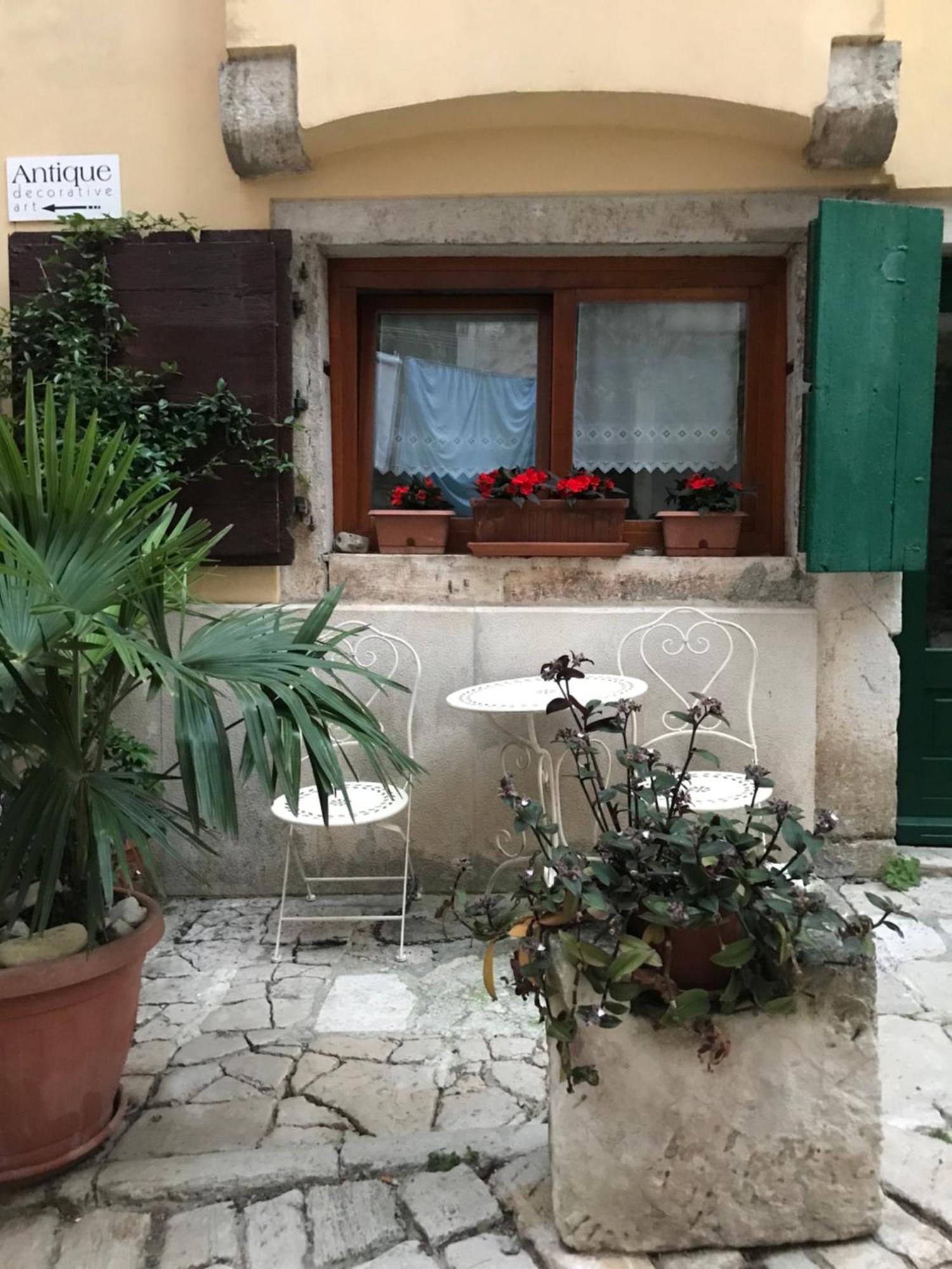 Guesthouse Casa Vittoria Rovinj Rom bilde