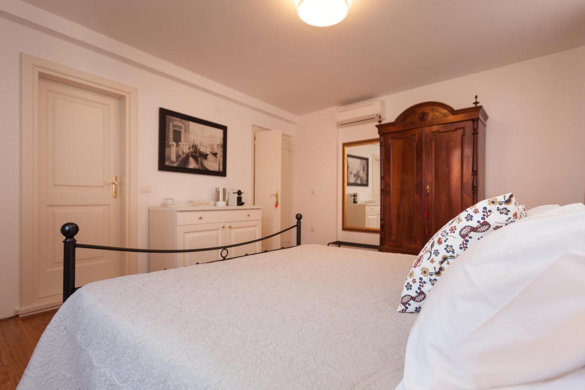 Guesthouse Casa Vittoria Rovinj Eksteriør bilde